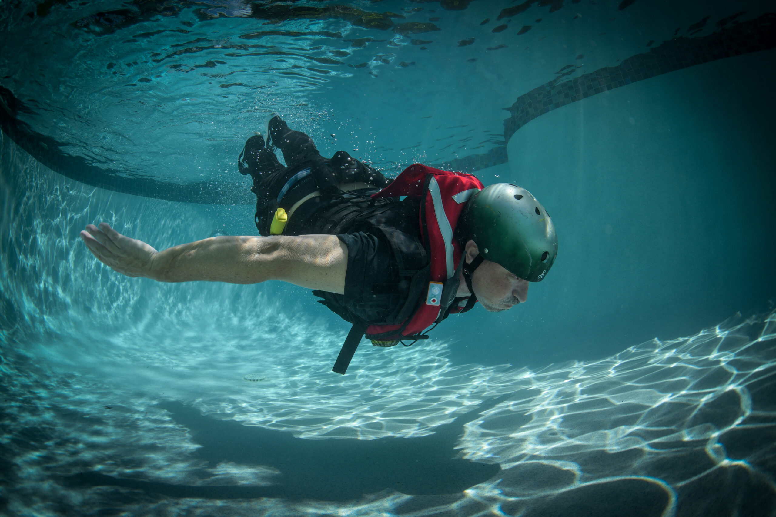 U.S. Coast Guard Teams Up with ThrowRaft® to Test Revolutionary Neutral Buoyancy Life Jackets